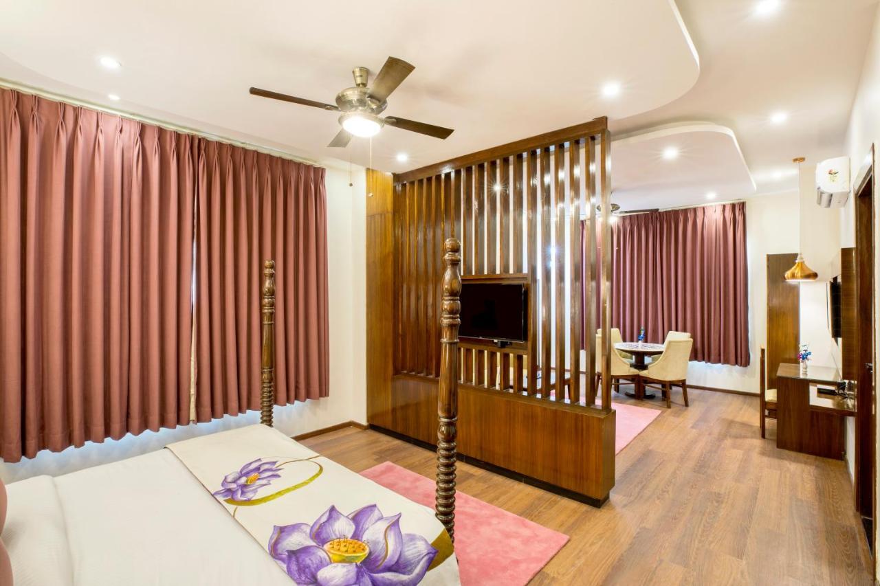 Regenta Inn On The Ganges Rishikesh Exterior photo