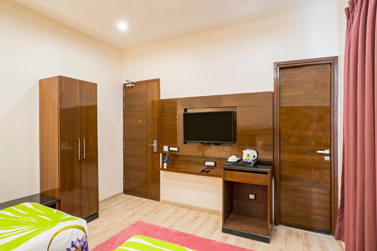 Regenta Inn On The Ganges Rishikesh Exterior photo