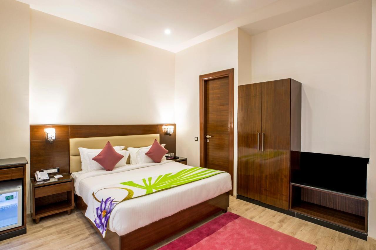 Regenta Inn On The Ganges Rishikesh Exterior photo